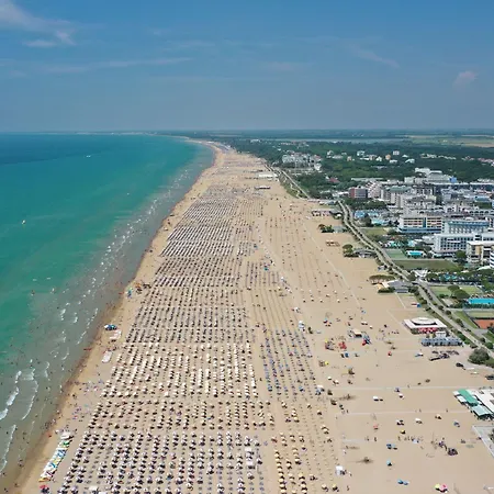 Appartement Intimate In A Modern Residence-beahost