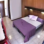 Intimate In A Modern Residence-beahost ビビオーネ