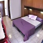アパート Intimate In A Modern Residence-beahost *