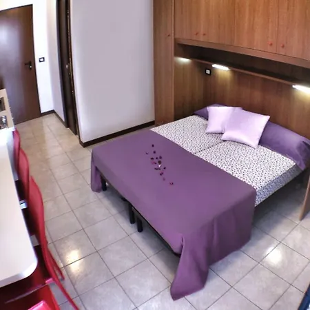 Διαμέρισμα Intimate In A Modern Residence-beahost *