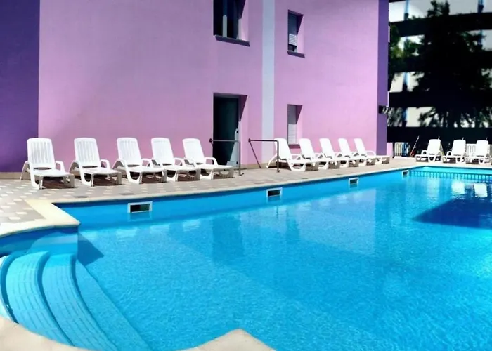 Intimate In A Modern Residence-beahost דירה